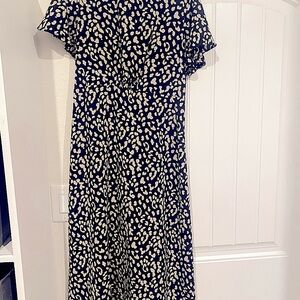 Bobeau Cheetah Flutter Sleeve Button Back Midi Dress Size M